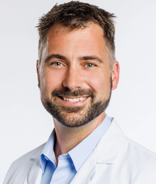 Dr. Manuel Schaub